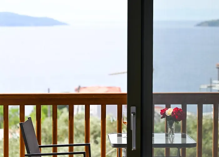 Apartment Makis Sea View *